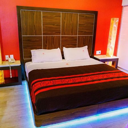 Plutarco Suites Mexico by Eksteriør bilde